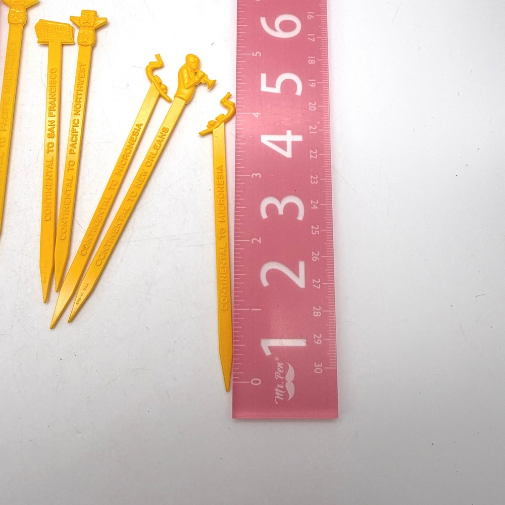 VTG Continental Airlines Swizzle Sticks Lot 11 Plastic Drink Stirrers Tiki - Picture 11 of 12
